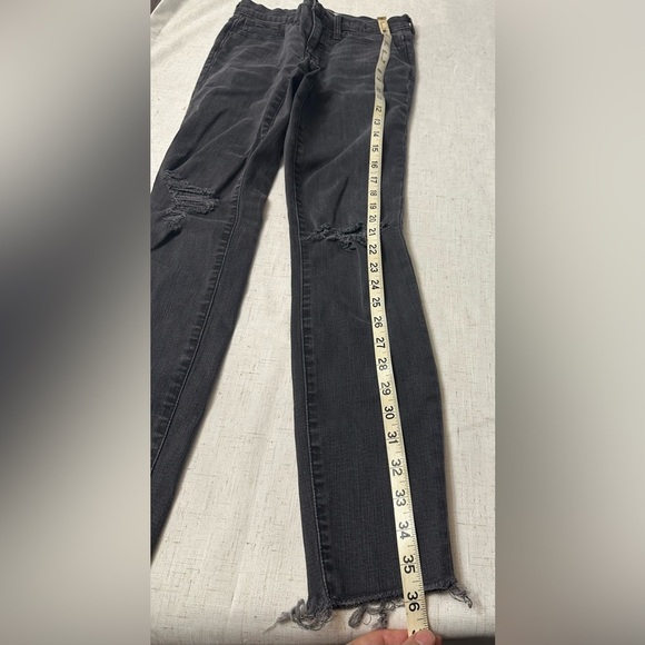 Madewell Gray Skinny Pants - Picture 9 of 10